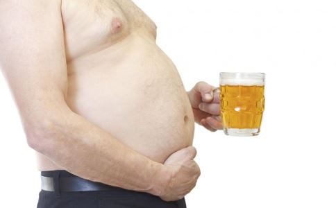 日本当红女星教你怎么丰胸？