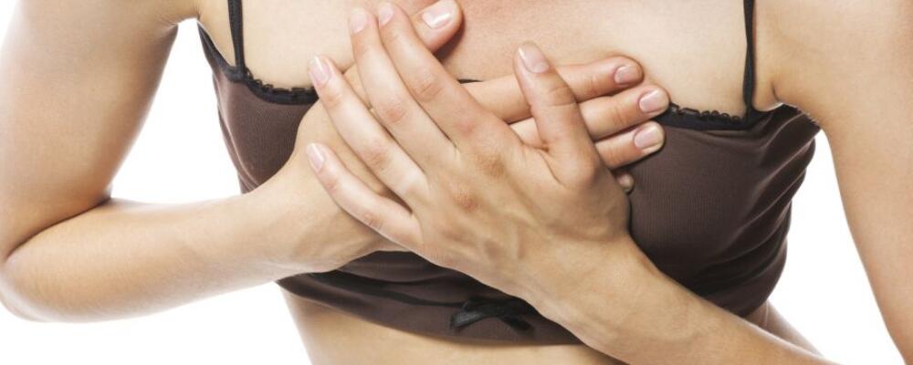 女性经期吃什么可以丰胸