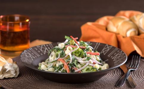 丰胸美容 木瓜牛奶怎么做