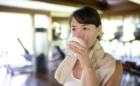 波霸都是吃出来的：女性私房菜