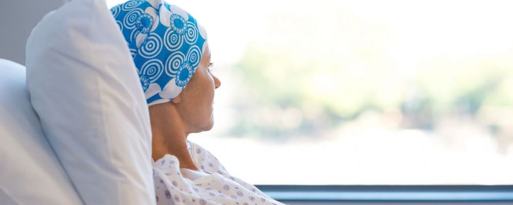 产后丰胸食谱 青豆黄豆炖鸡翅的做法