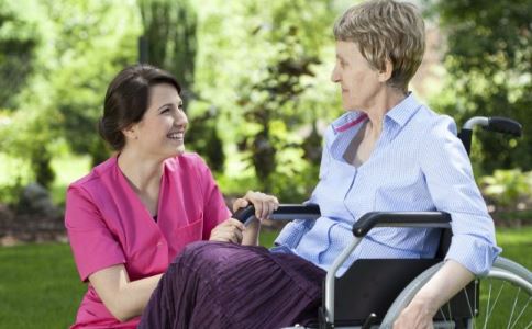 平胸女孩吃什么丰胸 12种食物猛涨罩杯