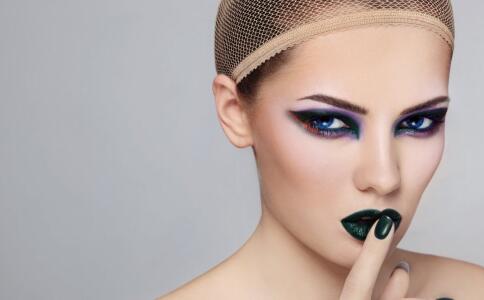 七招物理丰胸法 防止产后胸部缩水