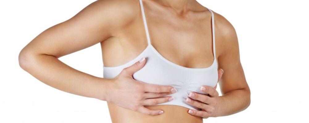乳房太小怎么办 哪些方法能丰丰胸