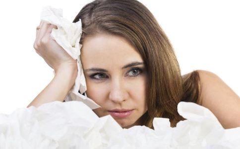 月经期丰胸方法 3个方法让胸部挺起来