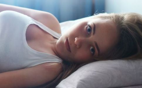 胸部扁平又下垂 七种中药改善女性扁平胸部