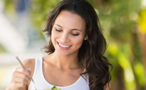 多吃木瓜牛奶 让你胸部越变越大