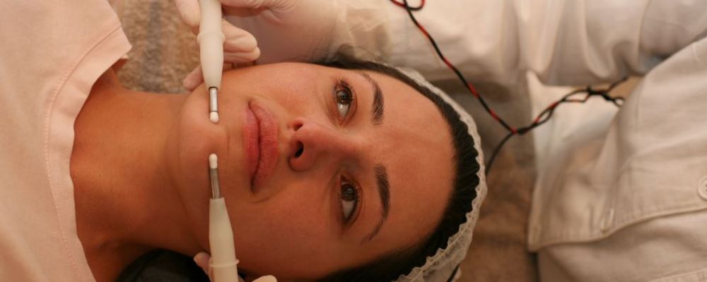 女性隆胸后会影响哺乳么