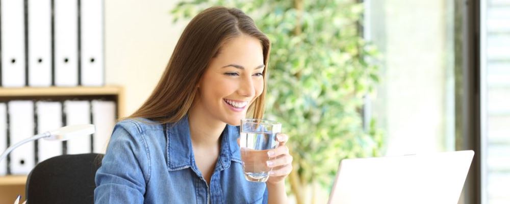 女性想不衰老得先?；ず眉复笃鞴? title=