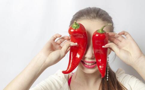 营养美味猪蹄怎样吃才丰胸呢？