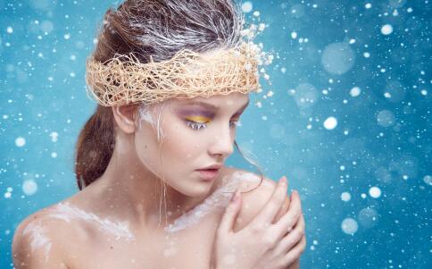 女人到底吃什么水果丰胸