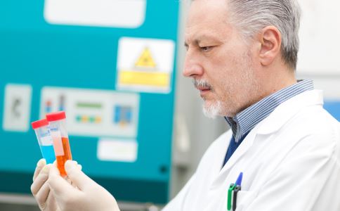 如何丰胸按摩手法