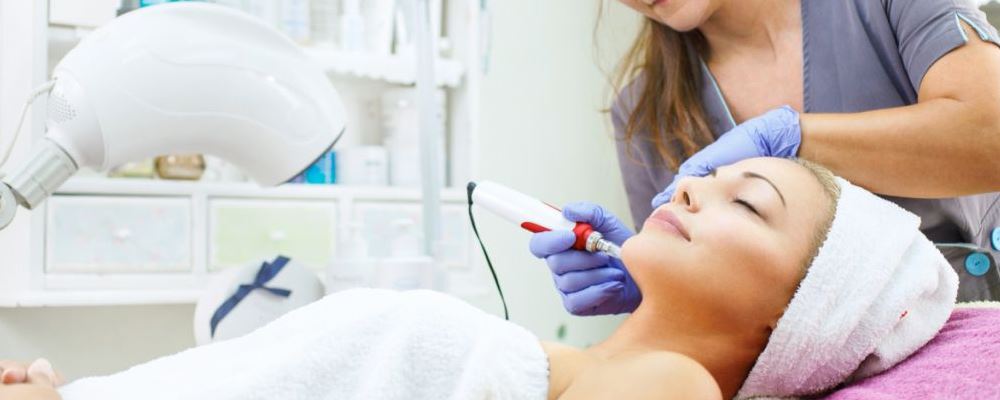 3个丰胸动作 让你胸围大增