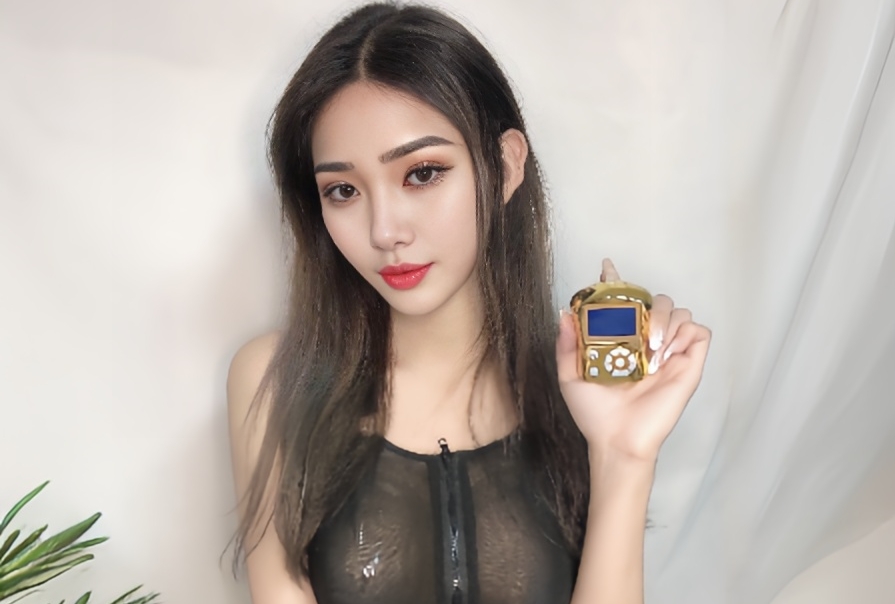 小平胸轻松穿出超模身材！思娇丽负压丰胸仪