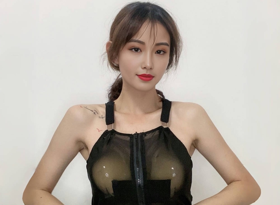 收副乳聚拢型丰胸神器，思娇丽负压丰胸仪助您华丽蜕变