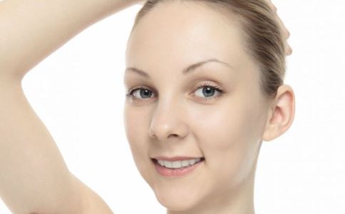 隆胸影响喂奶吗