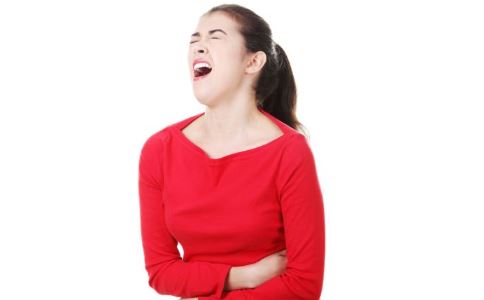 做假体隆胸需要花多少钱