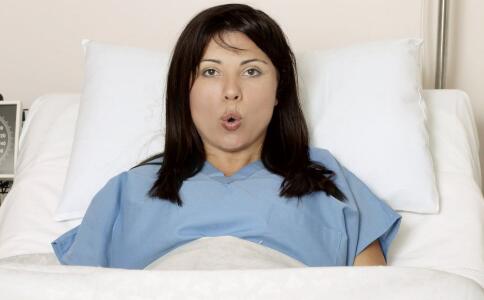 隆胸后在晚上要穿塑身衣吗