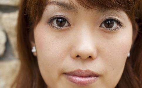 隆胸术后手感如何？