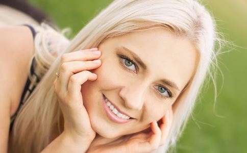 假体隆胸术后护理