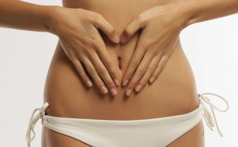 进行丰胸时都有什么误区