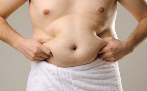 假体隆胸后通常需要半年左右的时间可以变软随意挤