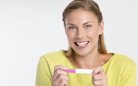 做完假体隆胸后可以怀孕吗