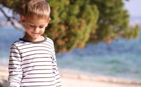 按摩丰胸的手法与健康作用介绍