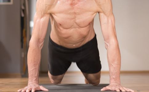 隆胸的假体怎么选择合适？