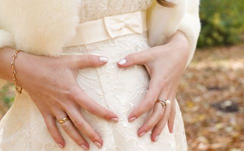 隆胸该选多大尺寸的假体