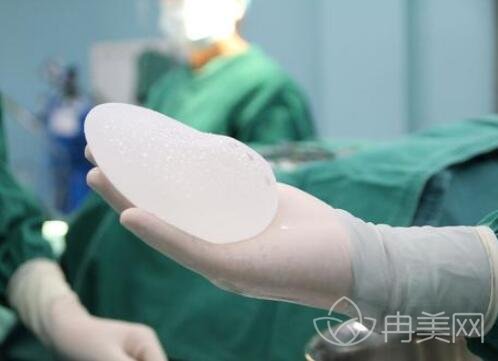 美国曼托假体隆胸多少钱?如何辨别真假?