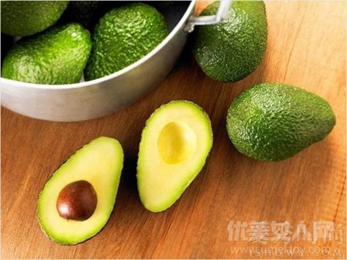 吃什么东西能丰胸？原来最好的不是木瓜而是....