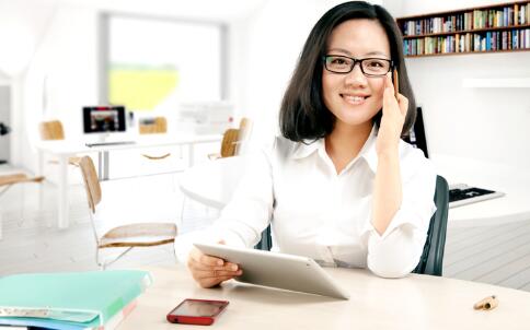 丰胸有秘籍！3大食谱吃出完美cup！