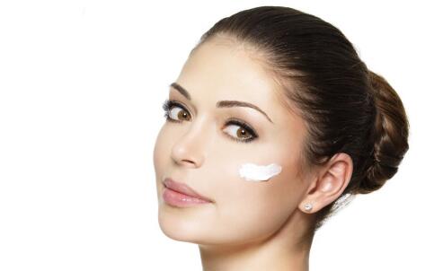 吃什么能丰胸 月子期间吃这些美食胸部不缩水