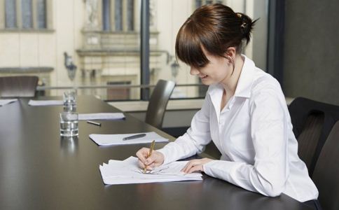 10款丰胸汤吃出C杯胸不是梦