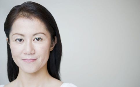 花生红枣食补丰胸效果好