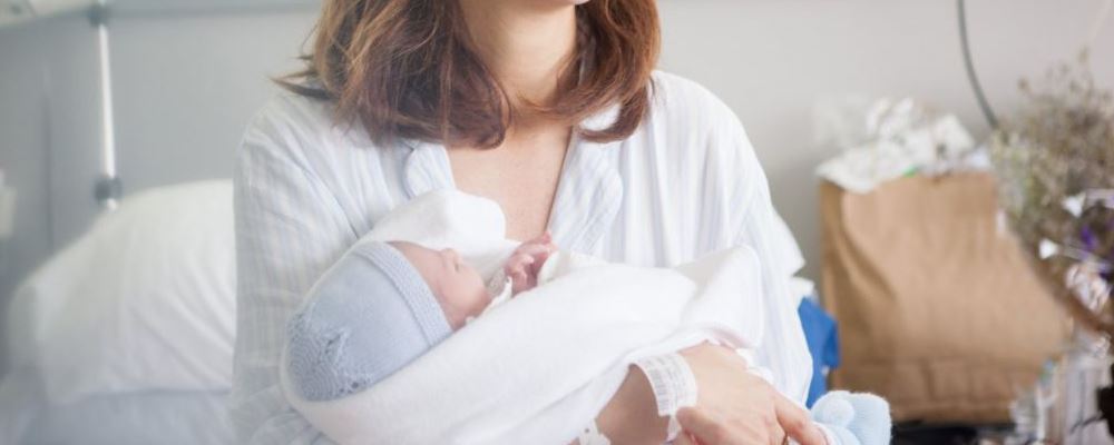 丰胸的最好按摩手法 A杯变C杯！